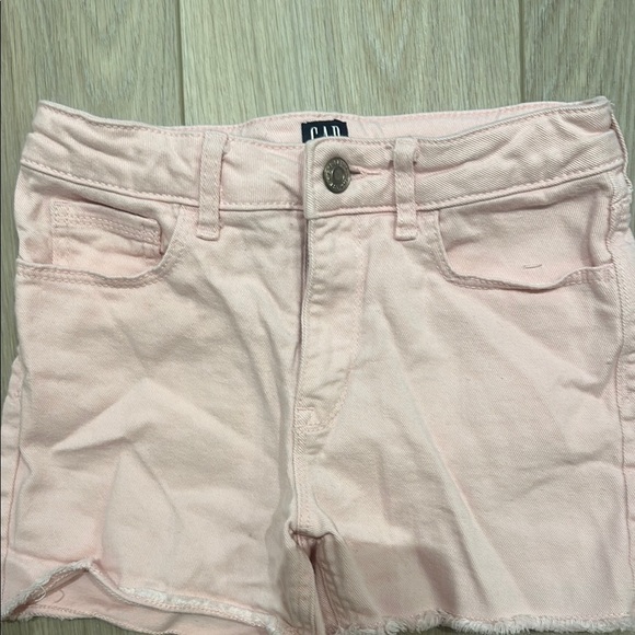 GAP Pink High-Waisted Denim Shorts - Picture 2 of 6